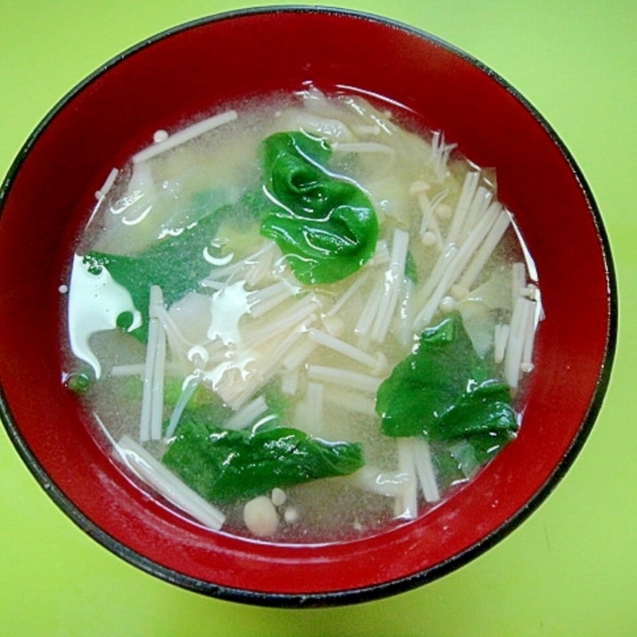 キャベツとえのきつる菜の味噌汁